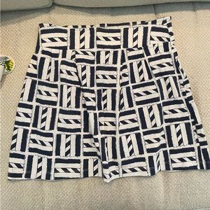 Mahi Gold skirt. Medium. NWOT